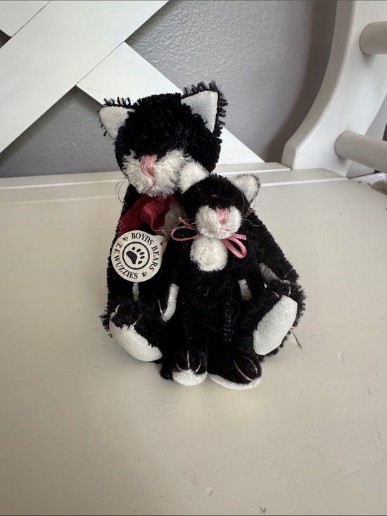 Boyds Bears Other - Vintage Boyds Bears Black & White Cat Pair with Pink Bows